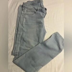 Like new women’s jeans size 5 by Denim Jeans